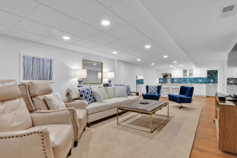 1 Hidden Acre Dr, Voorhees