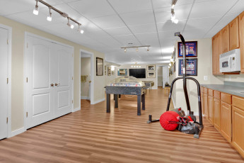 16 Skyline Cir,Sewell